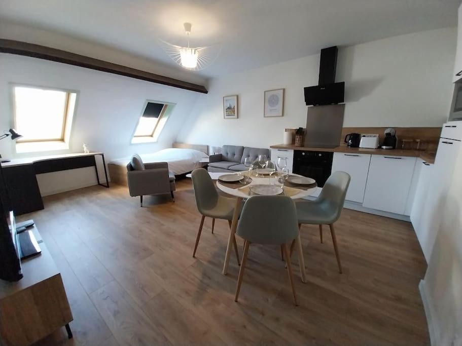 Studio Babylone - Parking & Wifi Chartres Luaran gambar