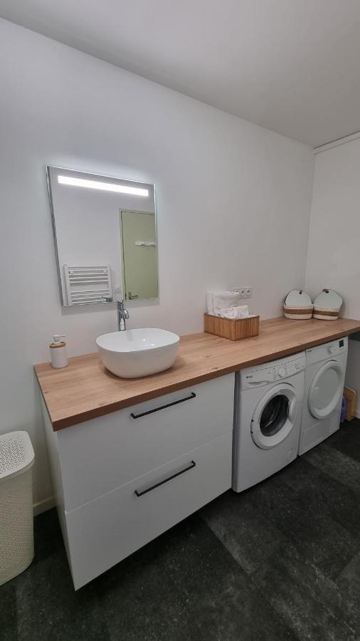 Studio Babylone - Parking & Wifi Chartres Luaran gambar